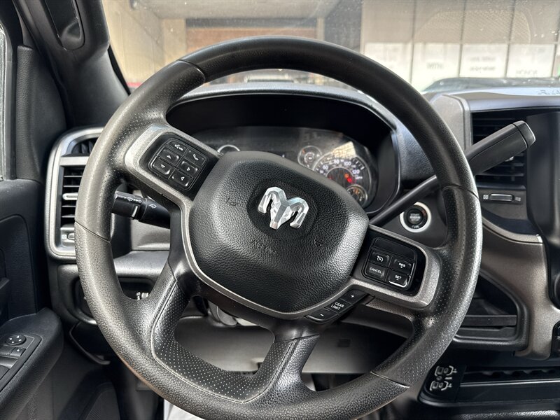2022 RAM 2500 Tradesman - Photo 23 - Arlington, TX 76011