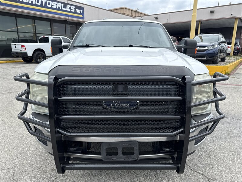 2013 Ford F-250 XL - Photo 2 - Arlington, TX 76011