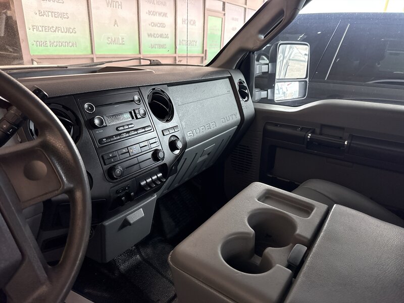 2013 Ford F-250 XL - Photo 25 - Arlington, TX 76011