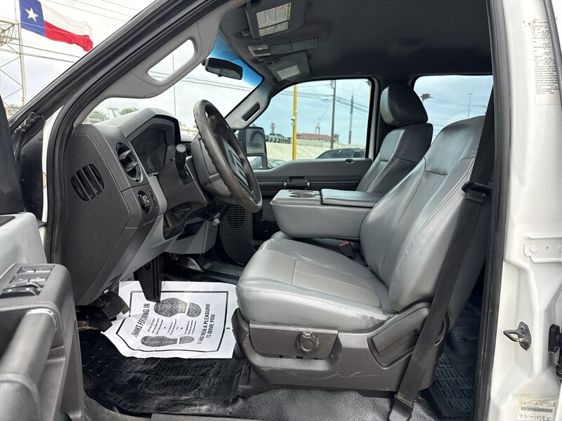 2013 Ford F-250 XL - Photo 13 - Arlington, TX 76011
