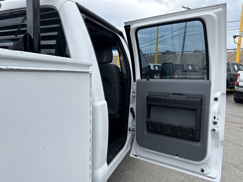 2013 Ford F-250 XL - Photo 18 - Arlington, TX 76011