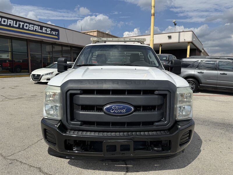 2013 Ford F-250 Super Duty XL - Photo 2 - Arlington, TX 76011