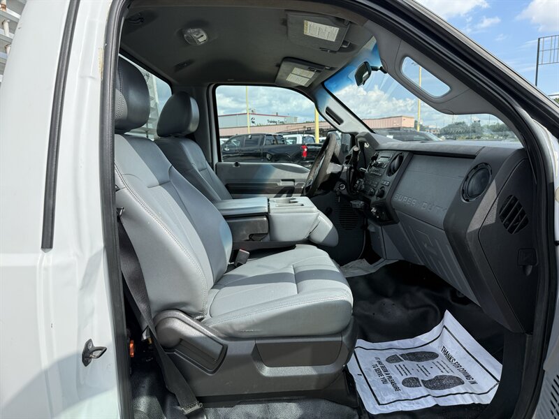2013 Ford F-250 Super Duty XL - Photo 18 - Arlington, TX 76011