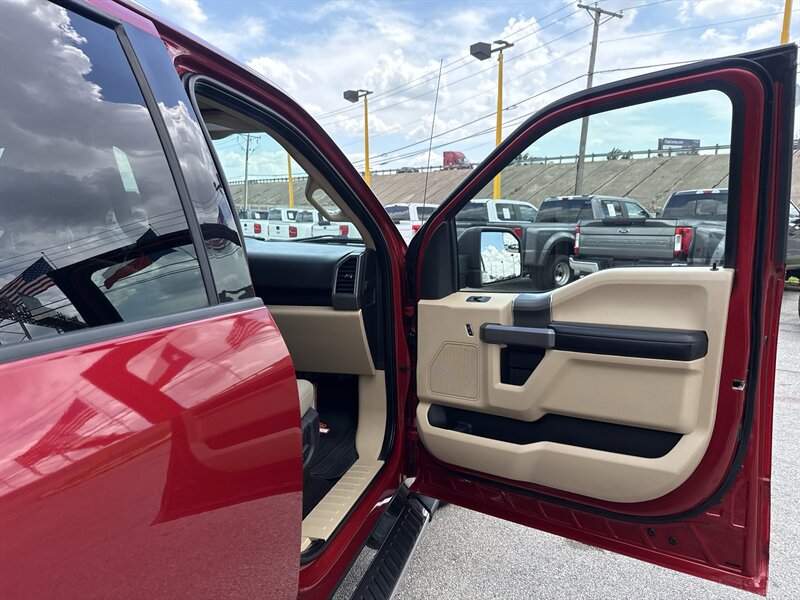 2020 Ford F-150 XLT - Photo 17 - Arlington, TX 76011