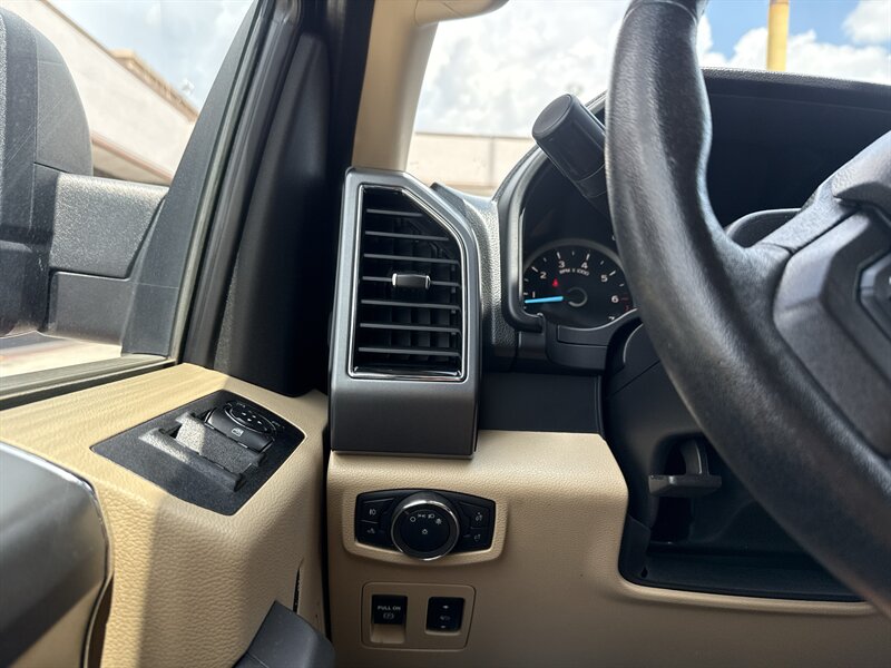 2020 Ford F-150 XLT - Photo 21 - Arlington, TX 76011