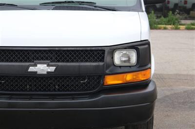 2012 Chevrolet Express 2500   - Photo 13 - Arlington, TX 76011