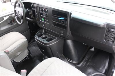 2012 Chevrolet Express 2500   - Photo 30 - Arlington, TX 76011