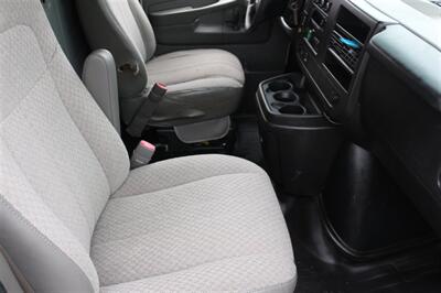 2012 Chevrolet Express 2500   - Photo 32 - Arlington, TX 76011