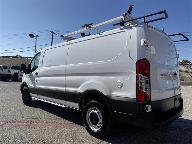 2023 Ford Transit 150 - Photo 8 - Arlington, TX 76011