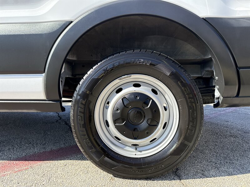 2023 Ford Transit 150 - Photo 11 - Arlington, TX 76011