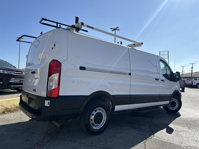 2023 Ford Transit 150 - Photo 5 - Arlington, TX 76011