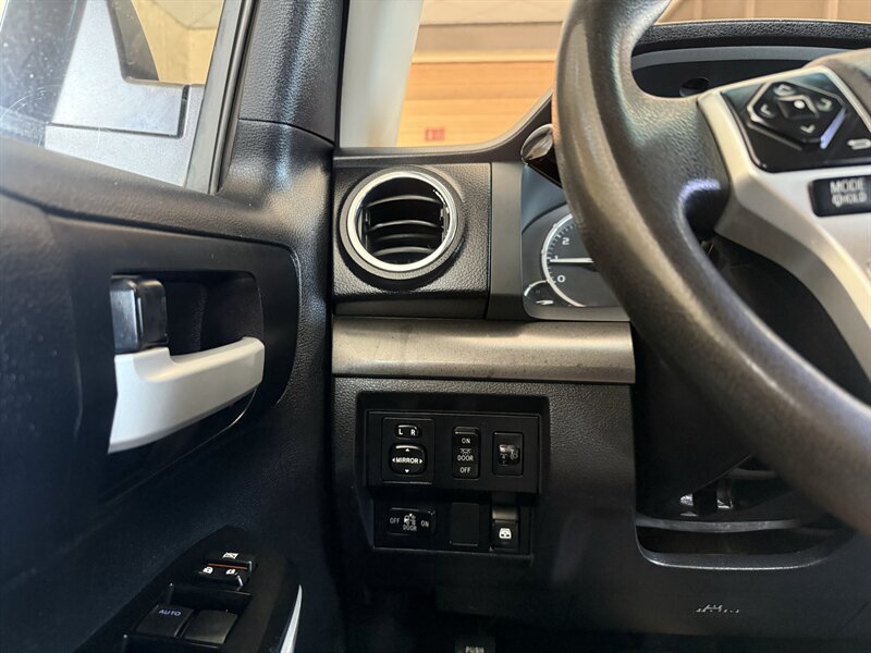 2017 Toyota Tundra SR5 - Photo 21 - Arlington, TX 76011