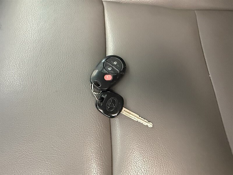 2017 Toyota Tundra SR5 - Photo 33 - Arlington, TX 76011