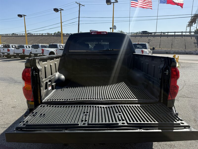 2017 Toyota Tundra SR5 - Photo 7 - Arlington, TX 76011