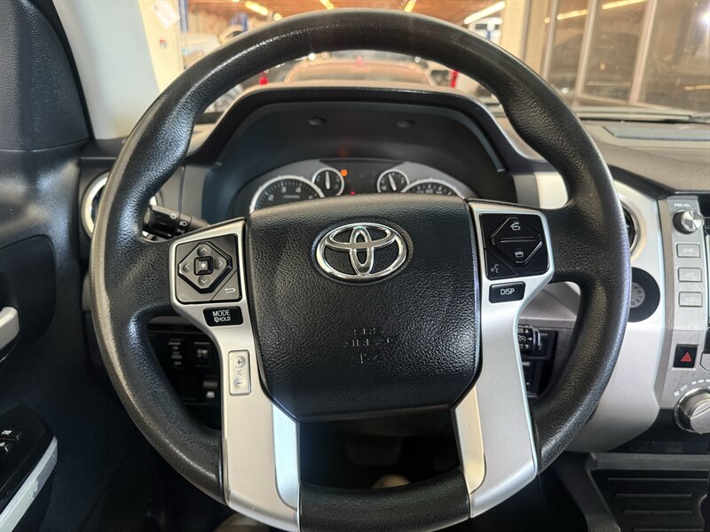 2017 Toyota Tundra SR5 - Photo 22 - Arlington, TX 76011