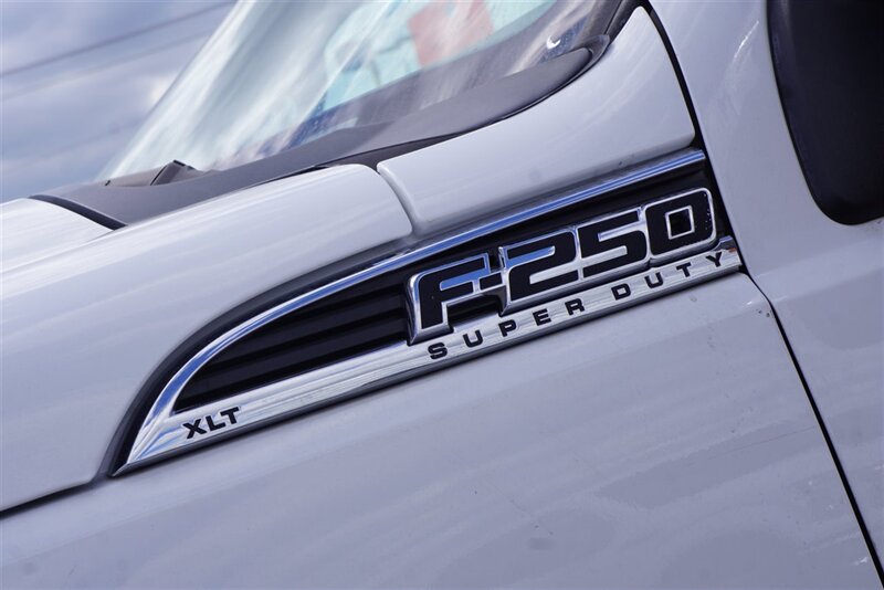2014 Ford F-250 Super Duty XL - Photo 15 - Arlington, TX 76011
