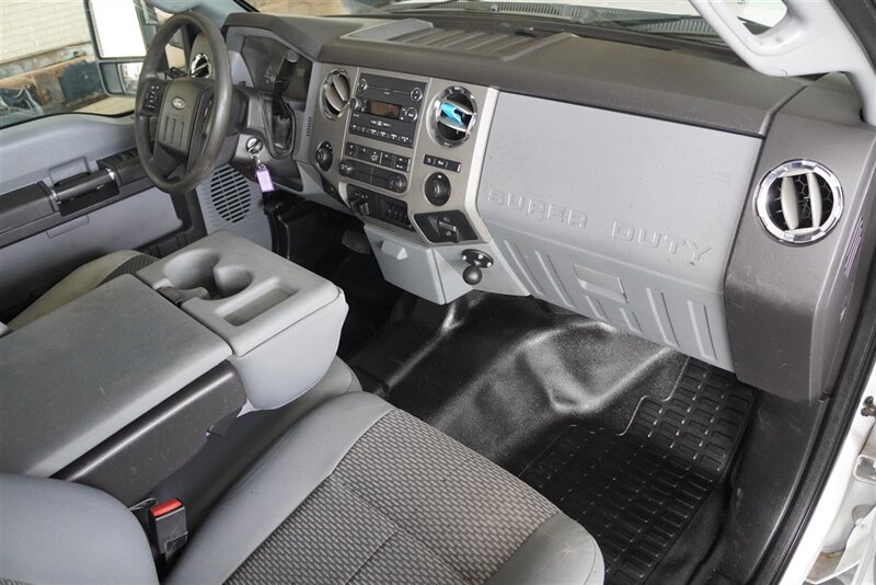 2014 Ford F-250 Super Duty XL - Photo 33 - Arlington, TX 76011