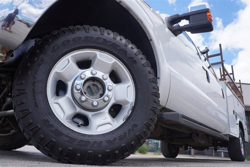 2014 Ford F-250 Super Duty XL - Photo 2 - Arlington, TX 76011