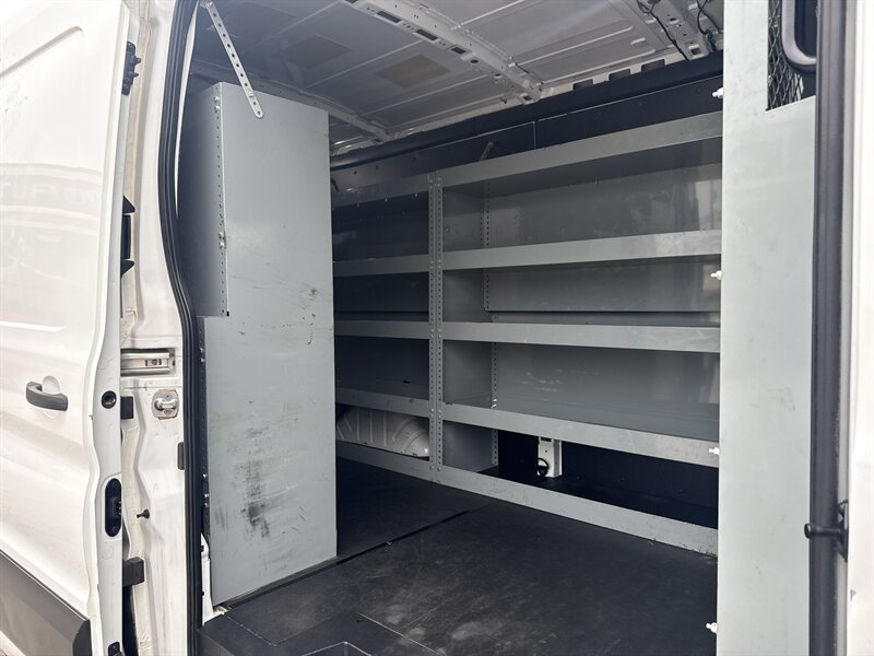 2020 Ford Transit 250 - Photo 19 - Arlington, TX 76011