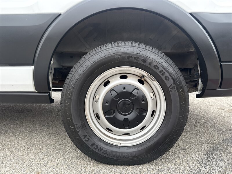 2020 Ford Transit 250 - Photo 12 - Arlington, TX 76011