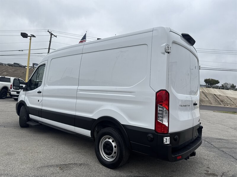 2020 Ford Transit 250 - Photo 9 - Arlington, TX 76011