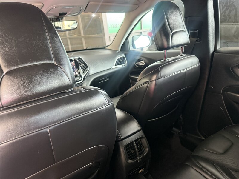 2019 Jeep Cherokee Limited - Photo 30 - Arlington, TX 76011