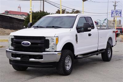 2017 Ford F-250 XL   - Photo 2 - Arlington, TX 76011