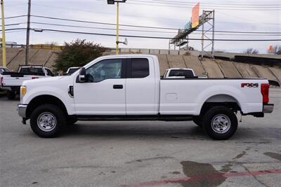 2017 Ford F-250 XL   - Photo 3 - Arlington, TX 76011