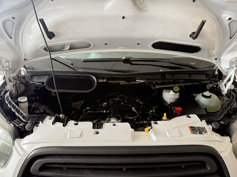 2015 Ford Transit 250 - Photo 26 - Arlington, TX 76011