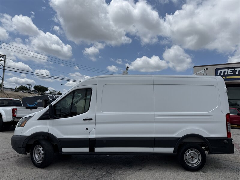 2015 Ford Transit 250 - Photo 9 - Arlington, TX 76011