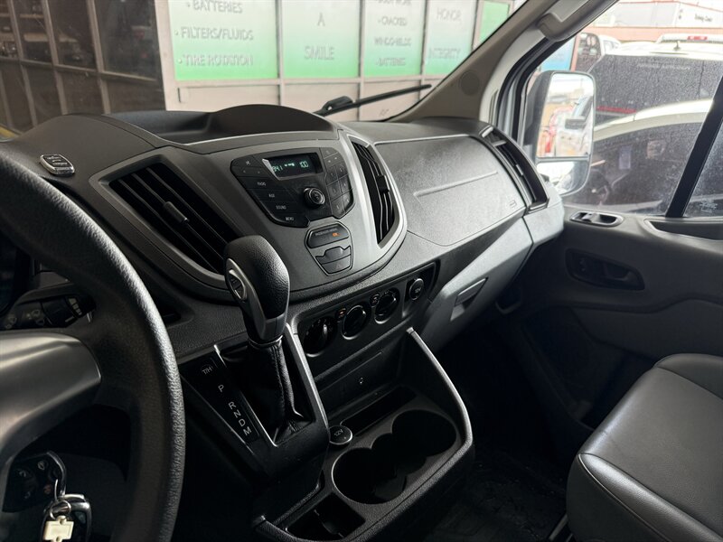 2015 Ford Transit 250 - Photo 24 - Arlington, TX 76011