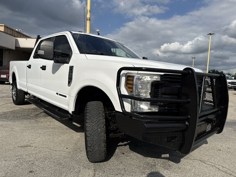 2019 Ford F-350 Super Duty XL - Photo 3 - Arlington, TX 76011