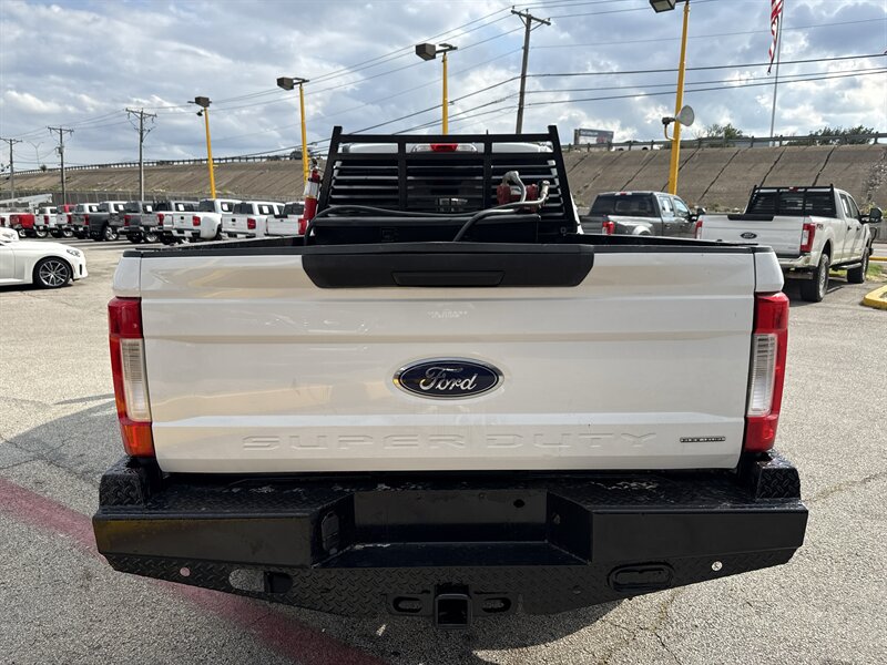 2019 Ford F-350 Super Duty XL - Photo 6 - Arlington, TX 76011