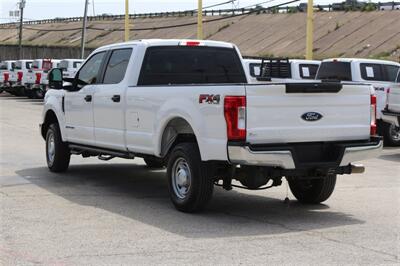 2017 Ford F-250 XL   - Photo 4 - Arlington, TX 76011