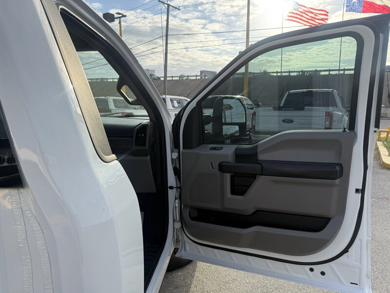 2021 Ford F-350 Super Duty XL - Photo 14 - Arlington, TX 76011