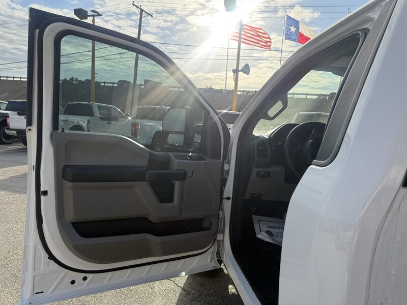 2021 Ford F-350 Super Duty XL - Photo 12 - Arlington, TX 76011