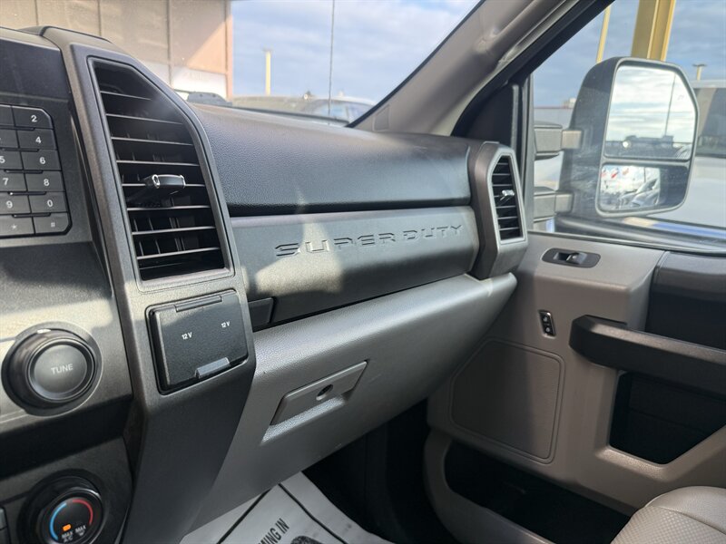 2021 Ford F-350 Super Duty XL - Photo 20 - Arlington, TX 76011