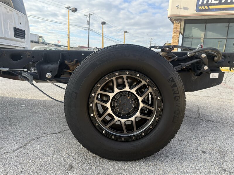 2021 Ford F-350 Super Duty XL - Photo 10 - Arlington, TX 76011