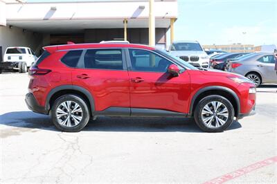 2022 Nissan Rogue SV   - Photo 10 - Arlington, TX 76011