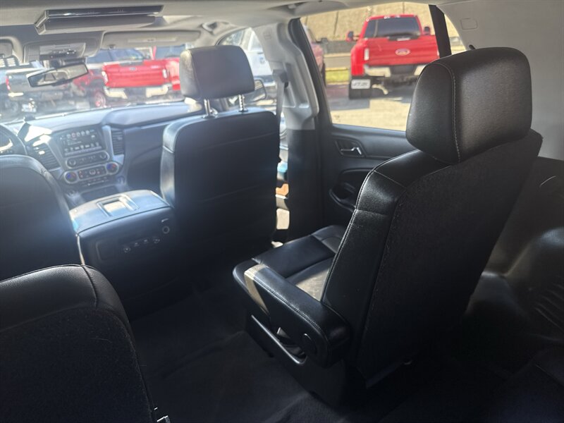 2019 Chevrolet Tahoe LT - Photo 31 - Arlington, TX 76011