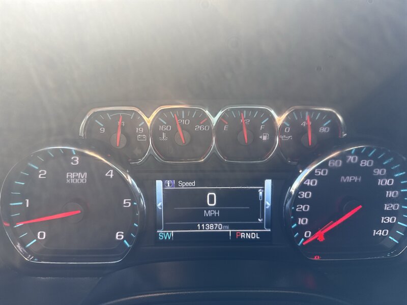 2019 Chevrolet Tahoe LT - Photo 24 - Arlington, TX 76011