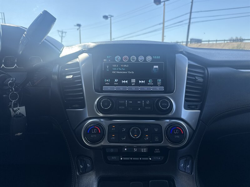 2019 Chevrolet Tahoe LT - Photo 26 - Arlington, TX 76011