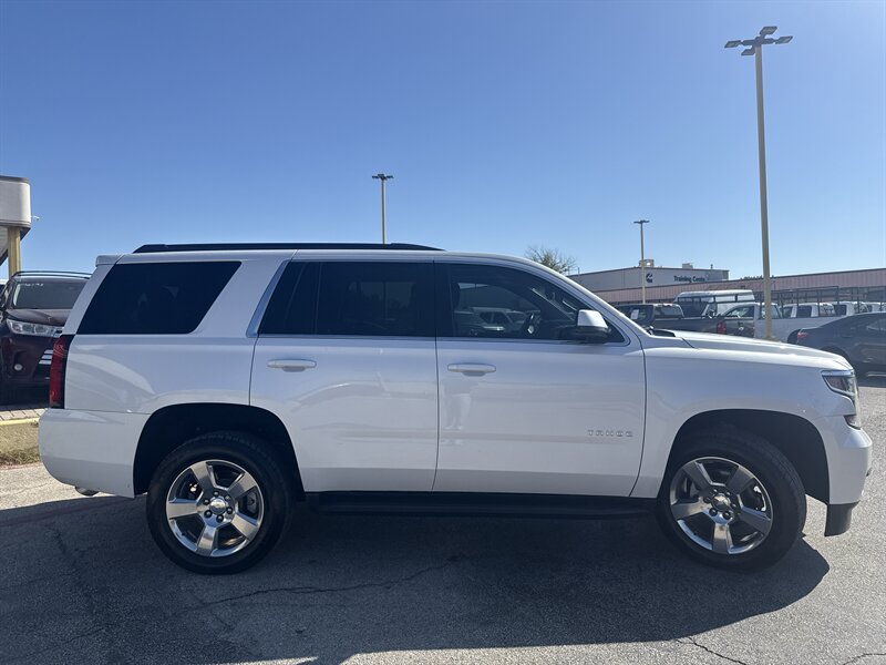 2019 Chevrolet Tahoe LT - Photo 4 - Arlington, TX 76011