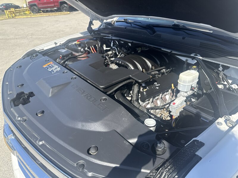 2019 Chevrolet Tahoe LT - Photo 36 - Arlington, TX 76011