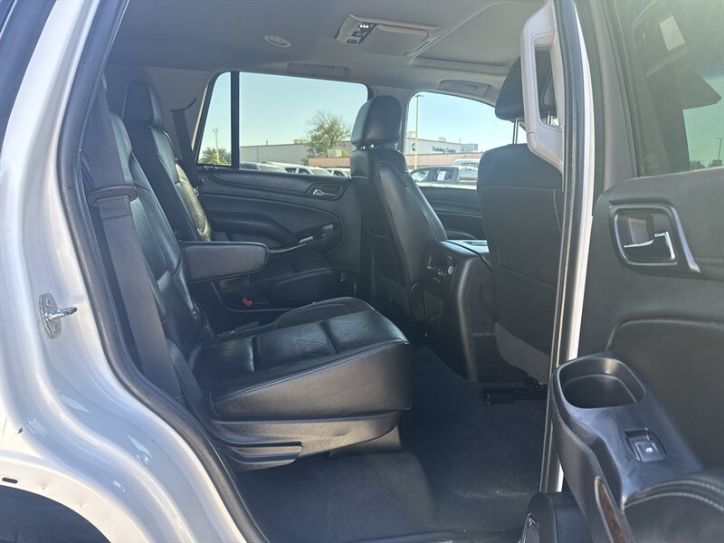 2019 Chevrolet Tahoe LT - Photo 21 - Arlington, TX 76011
