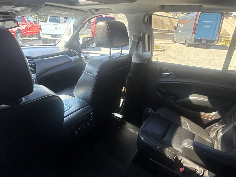 2019 Chevrolet Tahoe LT - Photo 30 - Arlington, TX 76011