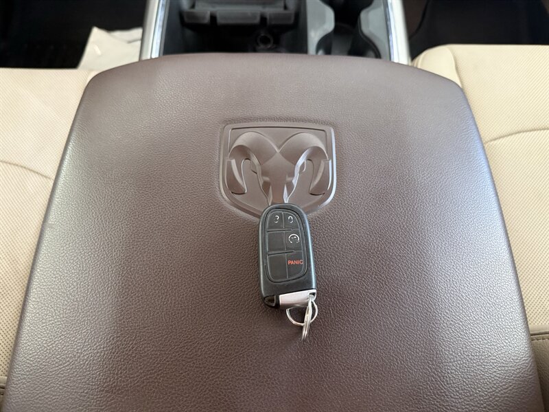 2018 RAM 2500 Laramie - Photo 34 - Arlington, TX 76011