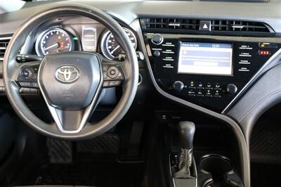 2018 Toyota Camry SE   - Photo 38 - Arlington, TX 76011