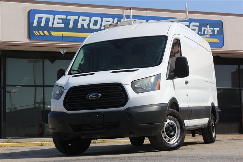 2016 Ford Transit 250   - Photo 1 - Arlington, TX 76011
