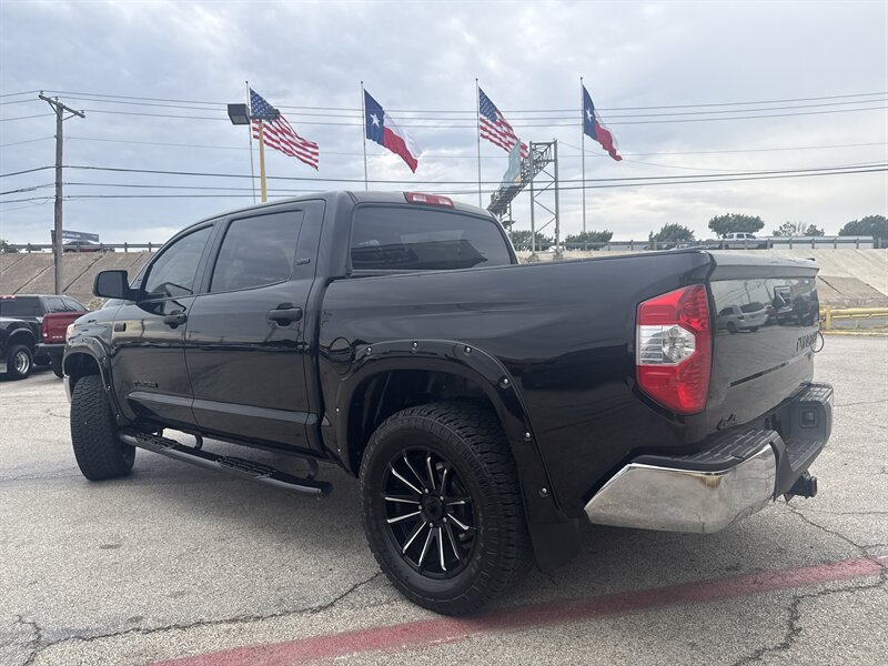 2017 Toyota Tundra SR5   - Photo 8 - Arlington, TX 76011